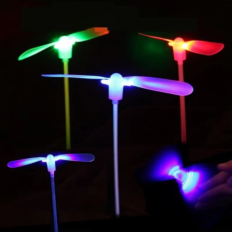 LED Işıklı Bambu Yusufçuk Uçan - Kids Outdoor Movie Night incelemesi ve fiyatı